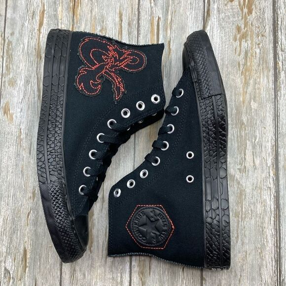 Converse x Dungeons & Dragons Limited Edition Chuck Taylor All Star Sneakers 9.5 - Picture 1 of 16
